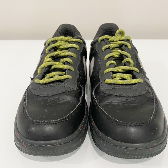 NIKE Youth Air Force 1 Low GS Black Asparagus Size Youth 1 - Picture 5 of 11